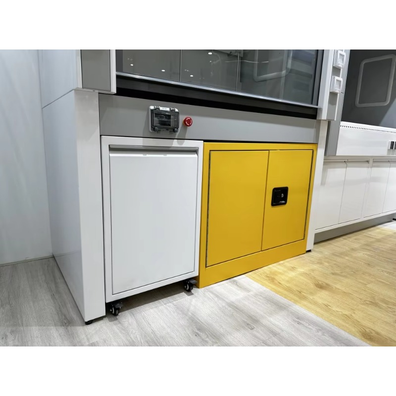 Armoire de sécurité au design  - Medical Lab Design avis et prix
